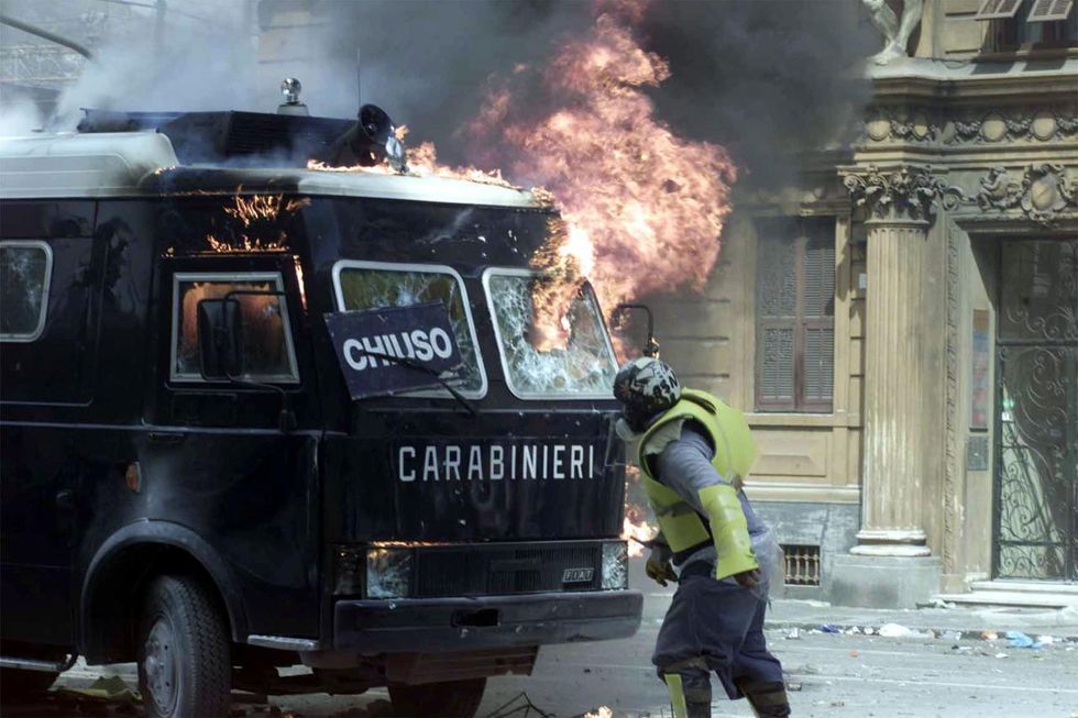 G8 genova 2001