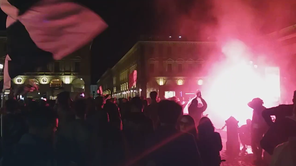 Palloncini Juventus  festa super tifosi su !