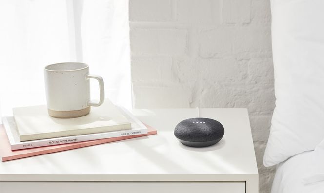 Google Home Mini ufficiale: più piccolo, più semplice e più amichevole 