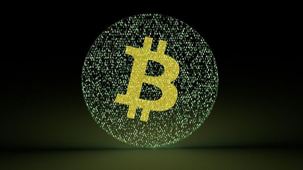 Bitcoin, cos'è e come funziona la moneta che fa tremare i mercati