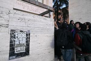 Studenti sapienza occupata cospito pd