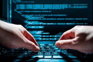 Attacco hacker italia