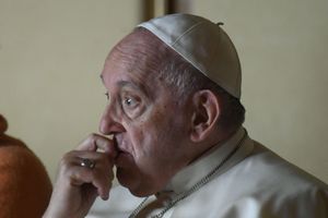 Papa preghiera vittime di abusi, specialmente commessi da membri della Chiesa