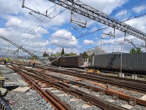 Firenze, deraglia treno senza passeggeri