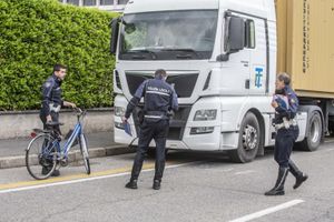 Milano ciclista incidente