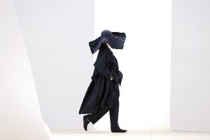 issey miyake paris fashion week