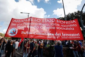 manifestazione pace sinistra