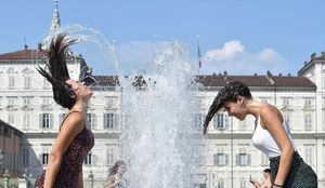 Caldo bollino rosso città