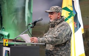 Il comandante di Hezbollah Ibrahim Aqil in una foto pubblicata dal gruppo terroristico il 21 settembre 2024. (Ufficio stampa di Hezbollah)