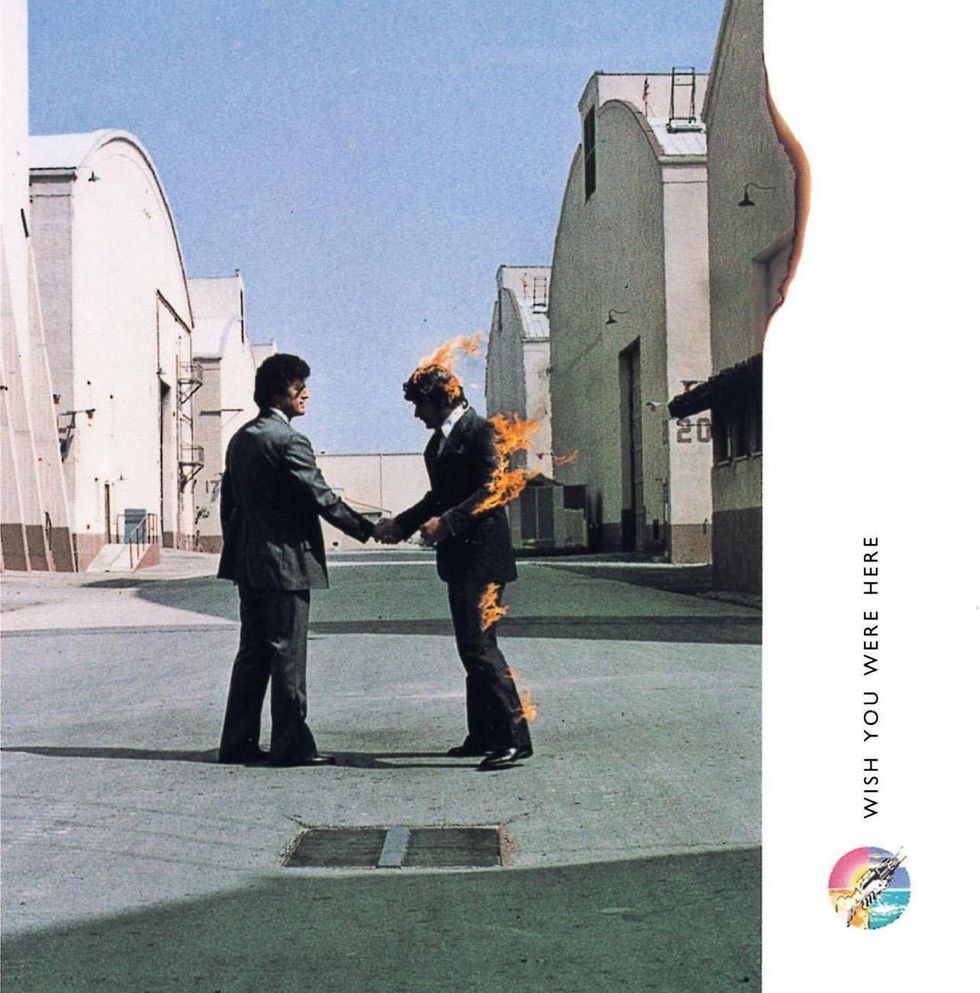 https://www.panorama.it/media-library/la-cover-di-wish-you-were-here-dei-pink-floyd-di.jpg?id=54990230&width=980