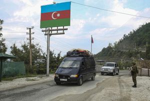 ​Armeni in fuga dal Karabakh