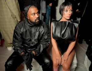 ​Bianca Censori, Kanye West