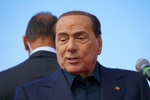 silvio berlusconi funerali di stato cosa succede