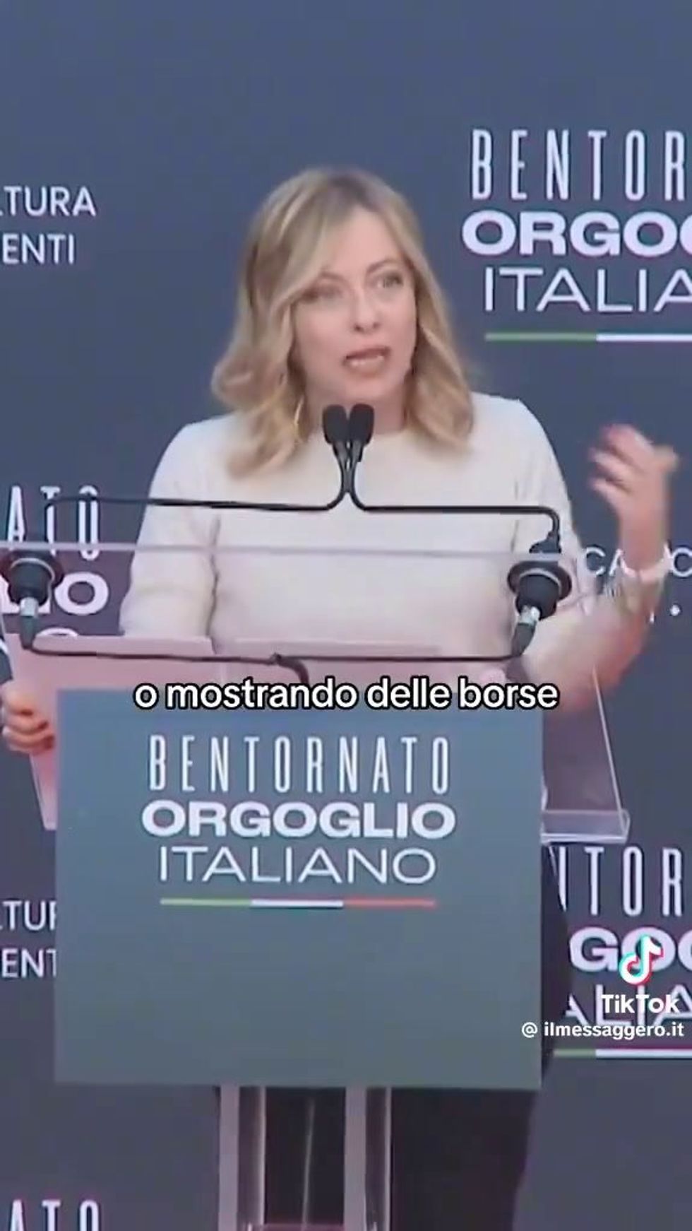 La Meloni contro Chiara Ferragni ad Atreju | video
